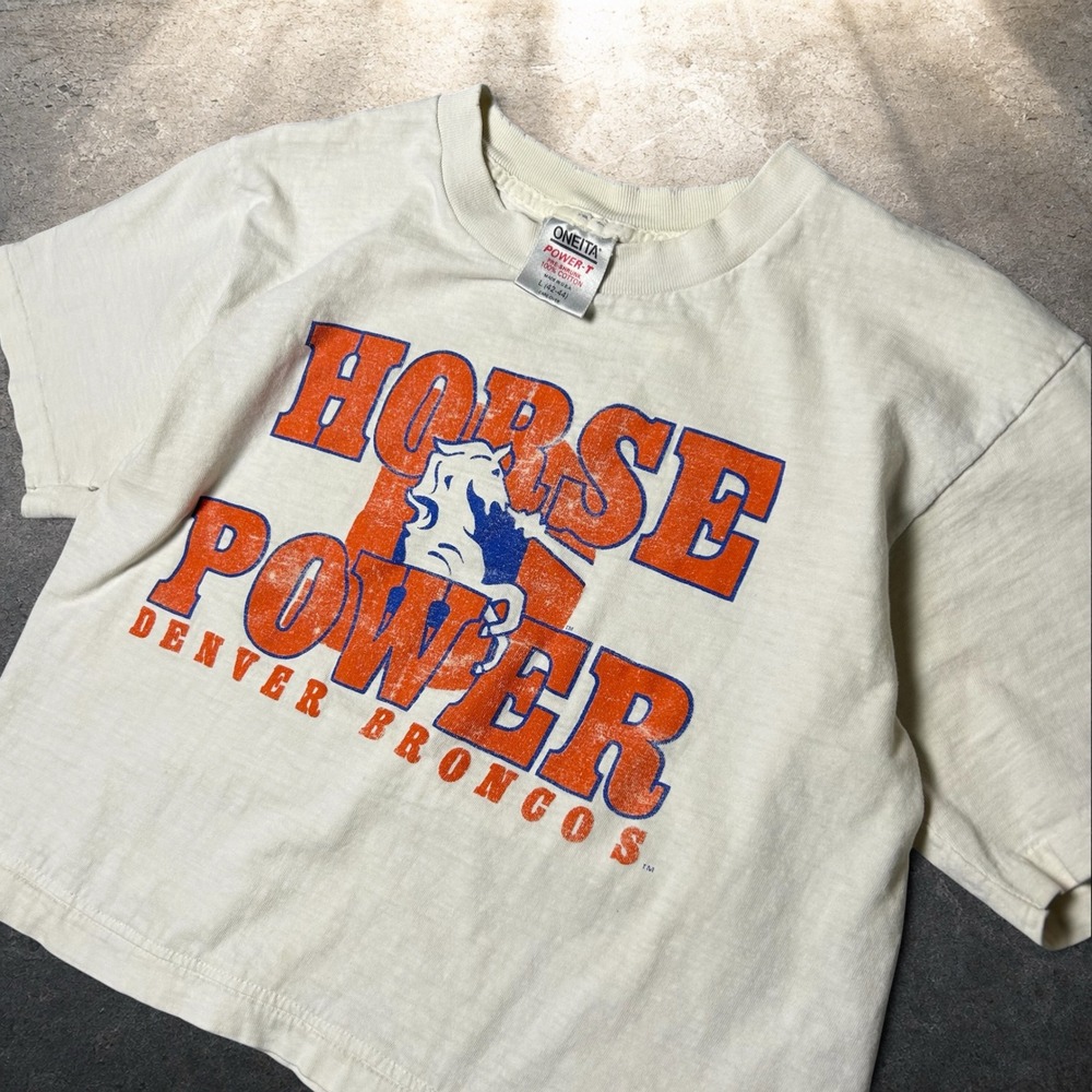 Vintage Oneita Denver Broncos Horse Power Cropped T-Shirt 90s Skater Size Large